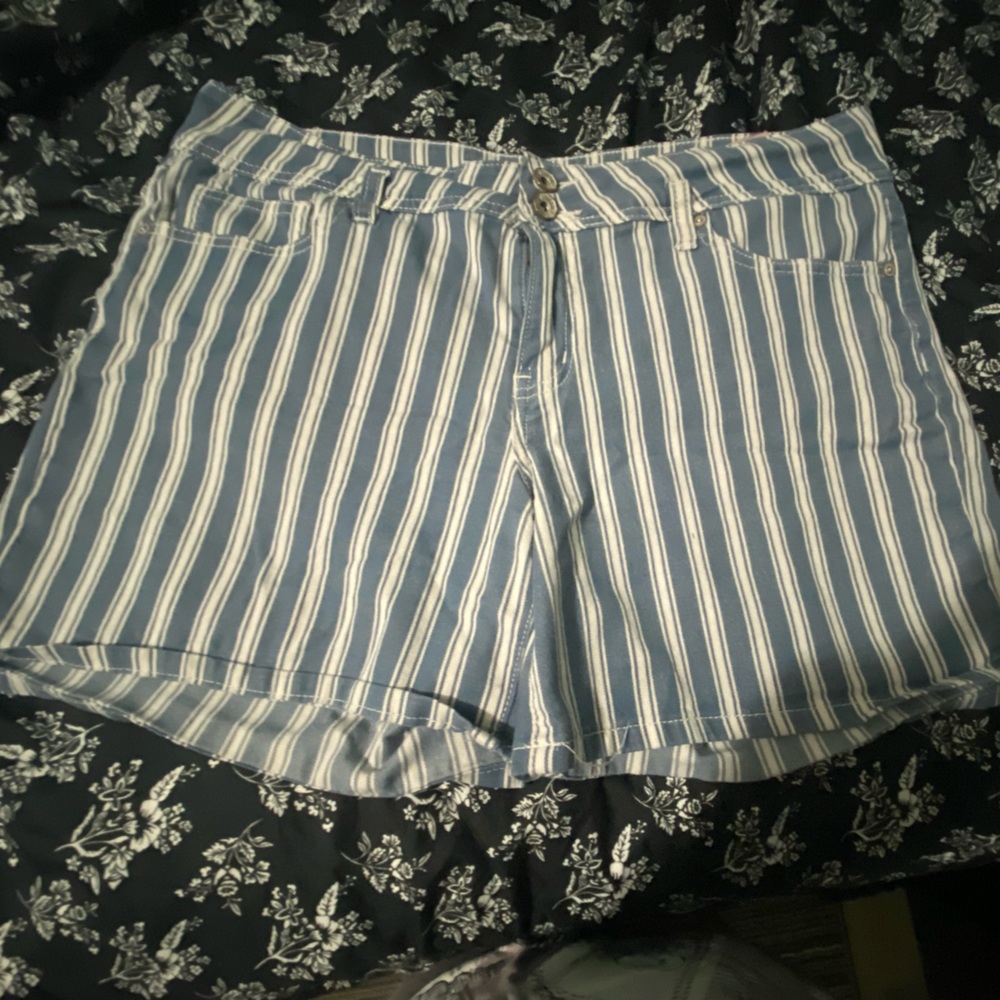 Blue and white Hydraulic shorts for women